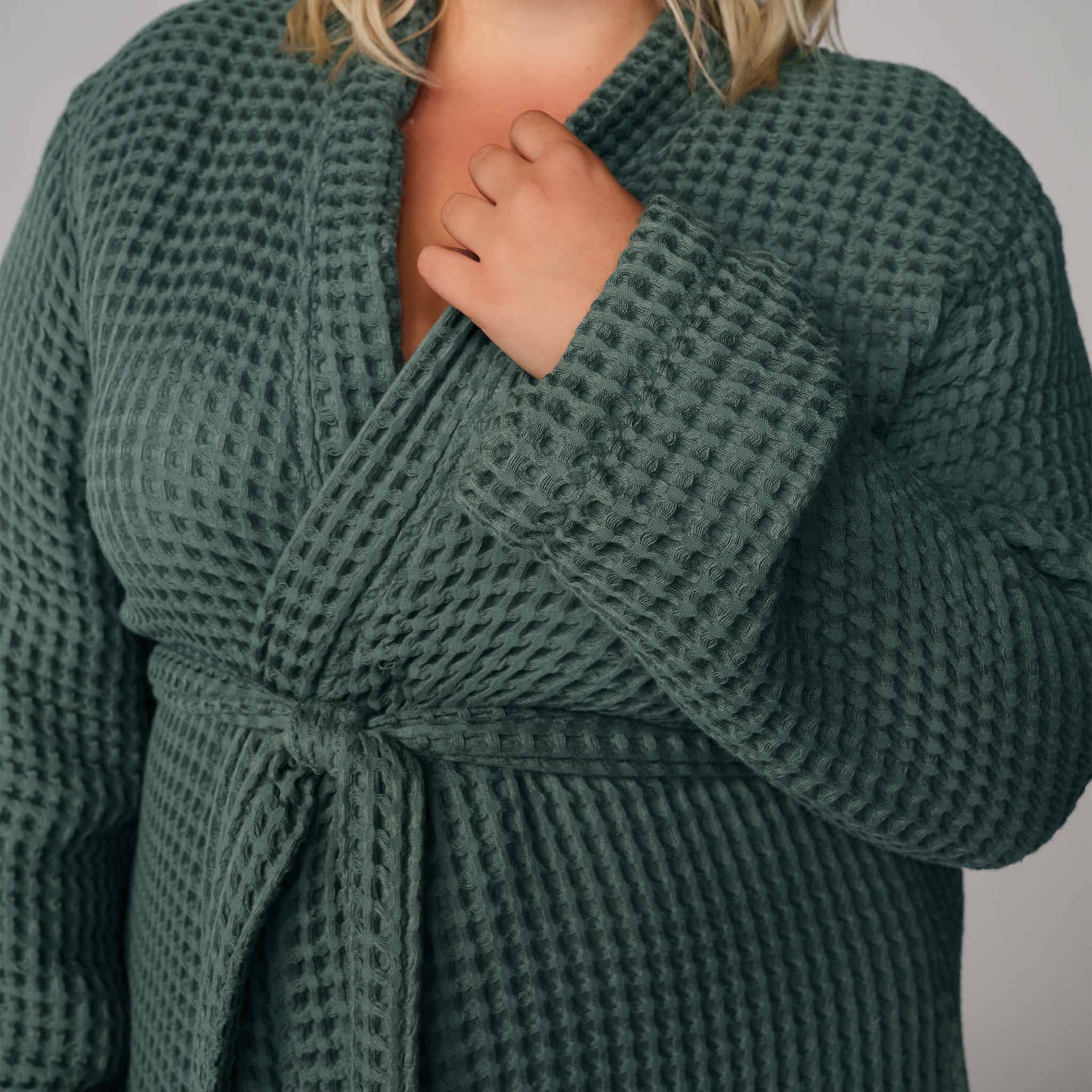 Dreamweave Waffle Robe G2