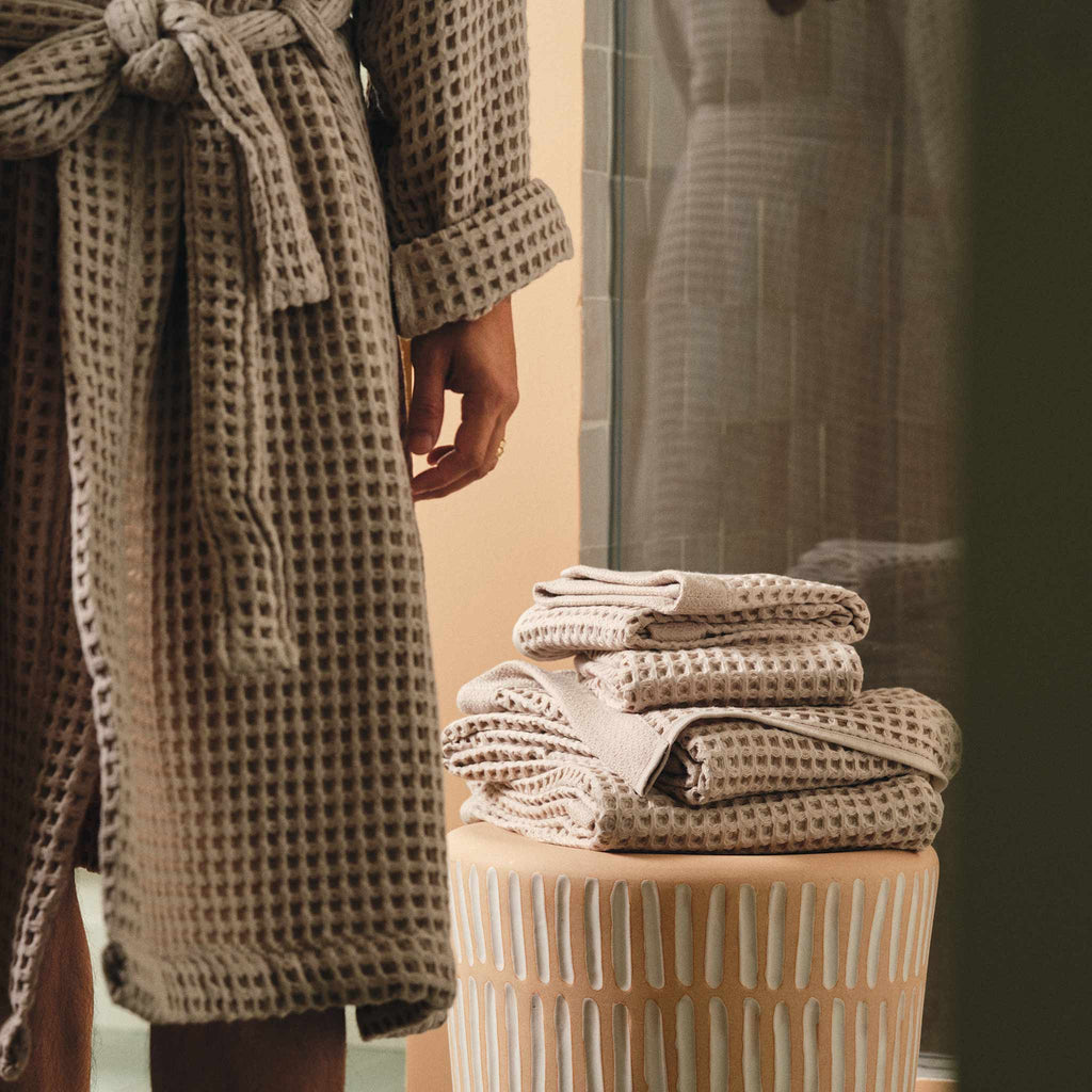 Dreamweave Waffle Robe G2