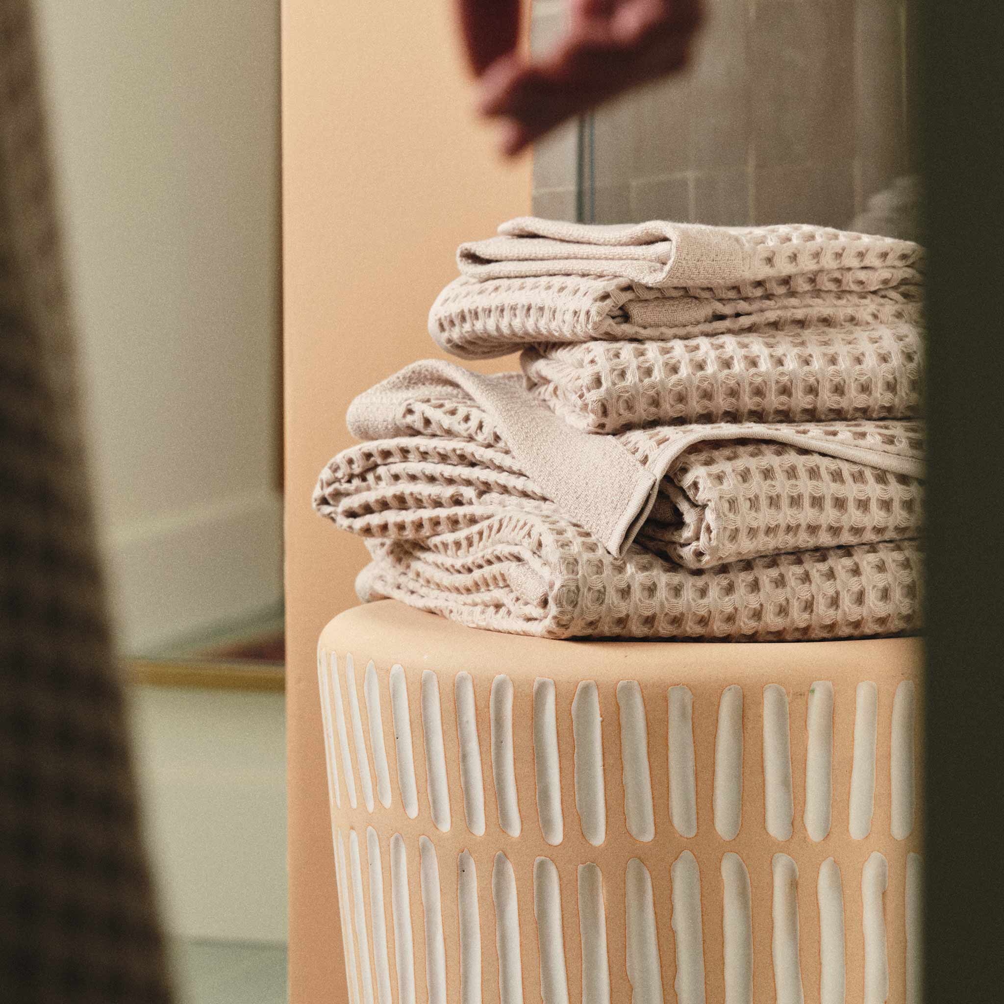 Dreamweave Waffle Bath Towels Set of 2 B8