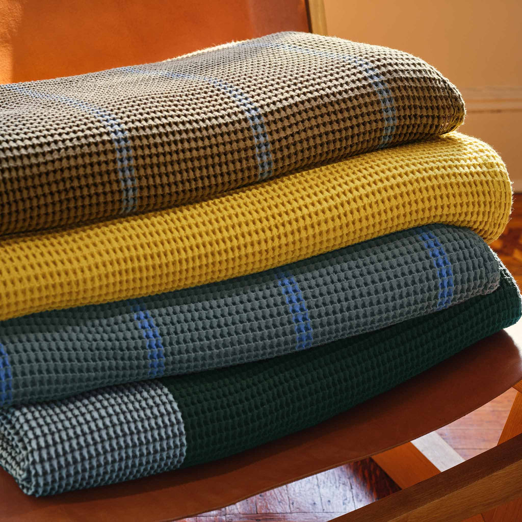 Dreamweave Waffle Bed Blanket U0
