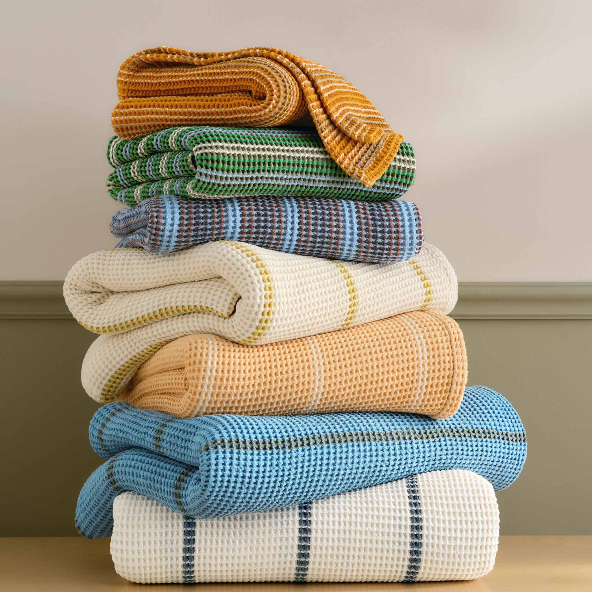 Dreamweave Waffle Bed Blanket U0