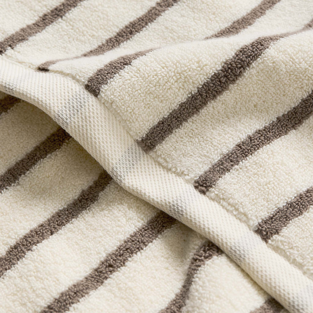 Super-Plush Set of 4 Bath Towel Bundle Y4